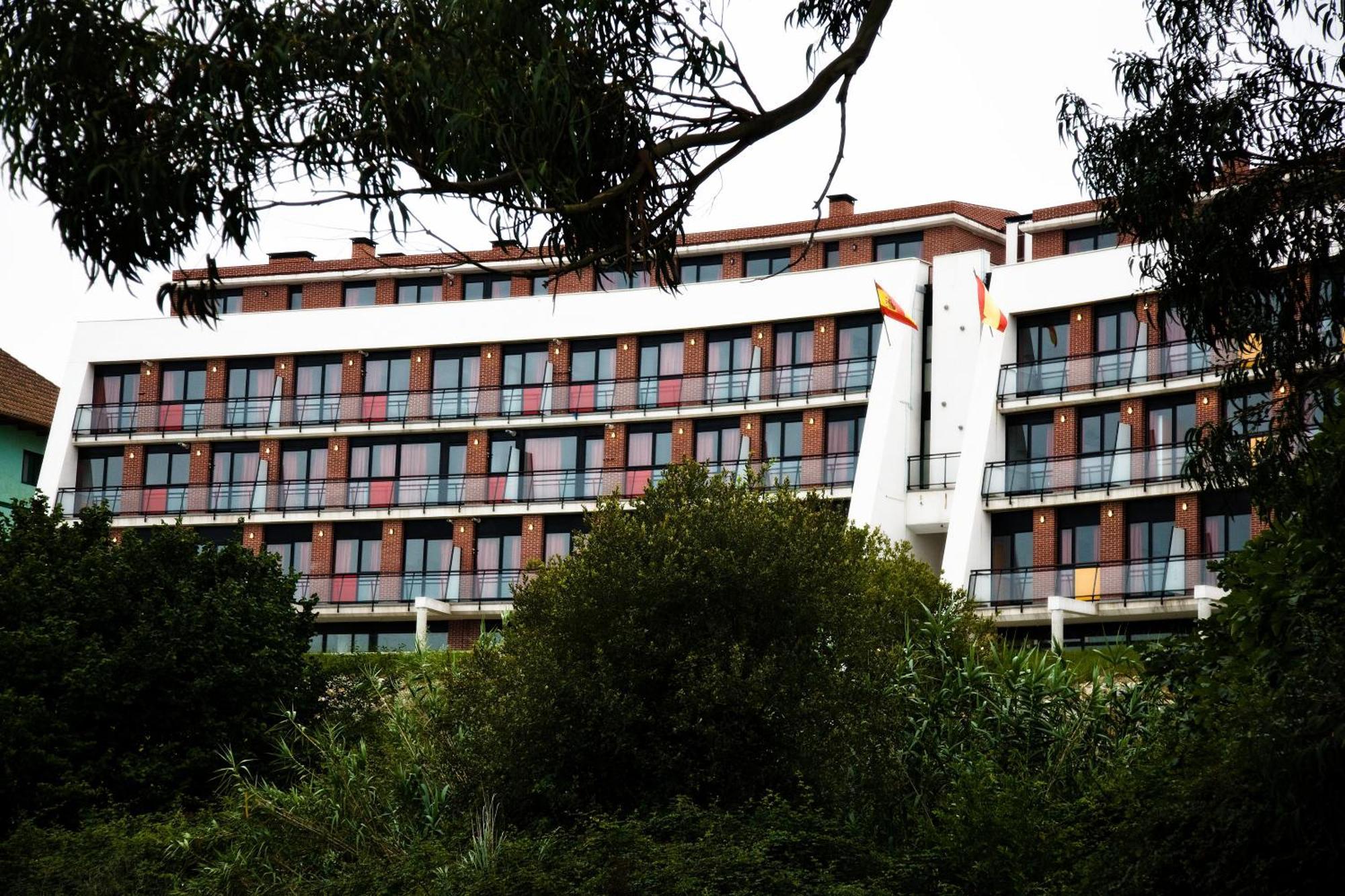 Apartamentos Bahía de Boó Guarnizo Bagian luar foto